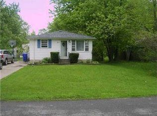 5901 Rosewood Ter, Lake View, NY 14085