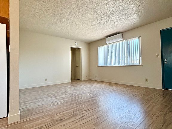 5th image of 2069 Radio Ave #16
