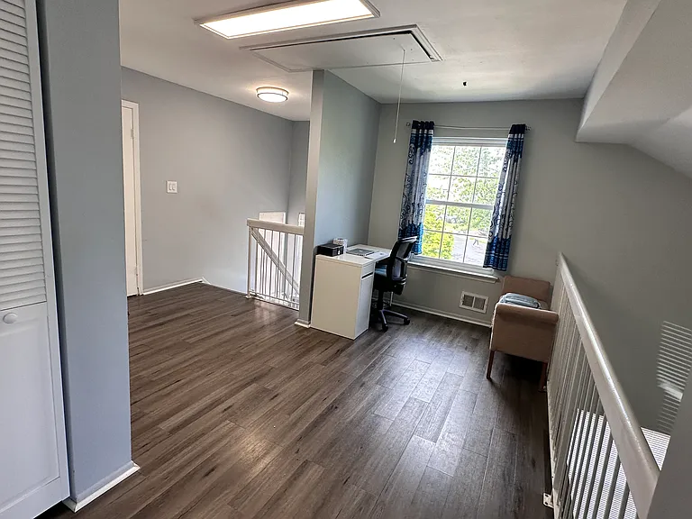 334 Lunar Rd — Photo 3