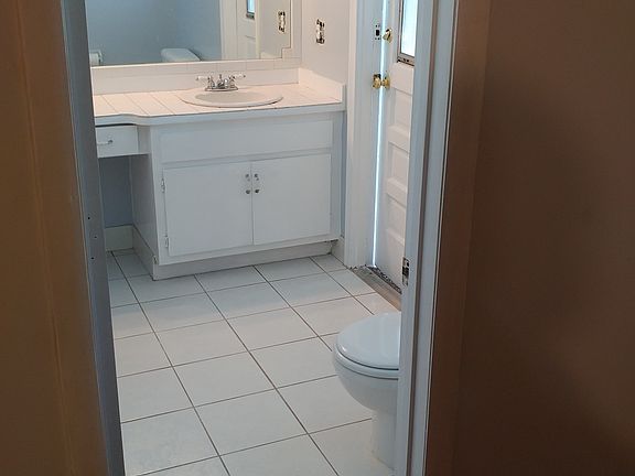 5th image of 11177 NW 21st Pl