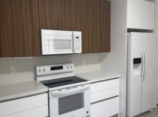 2179 Hacienda Ter #2179, Fort Lauderdale, FL 33327