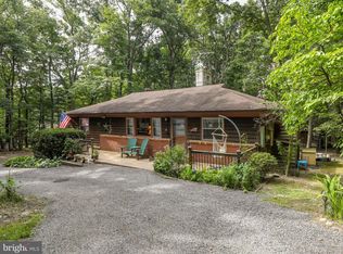 159 Hickory Ln, Bluemont, VA 20135