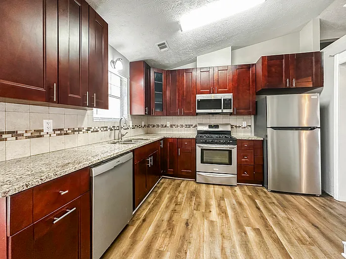 3440 Great Meadows Ct — Photo 7