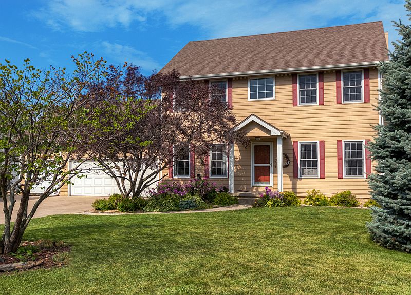 1st image of 6948 NE 11th Ct