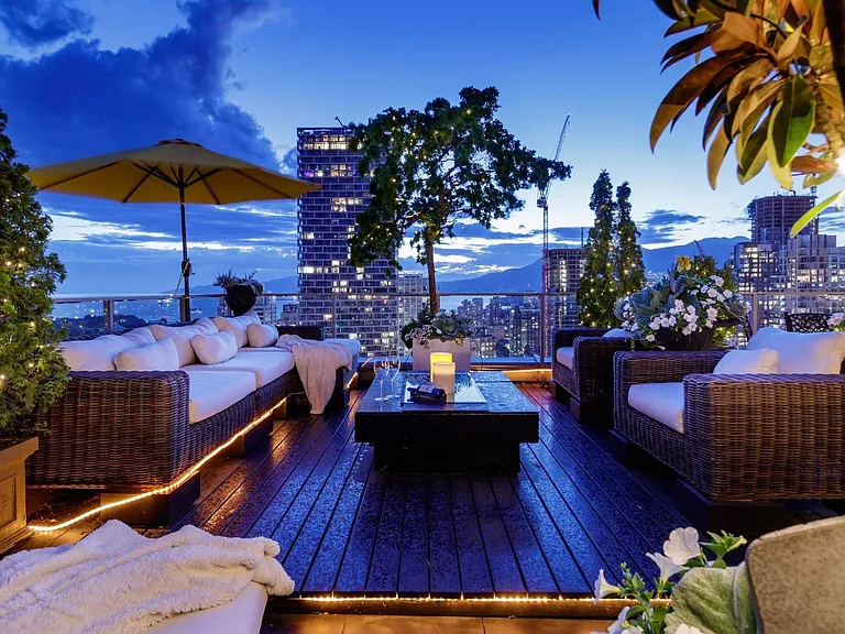 1495 Richards St #3701 — Photo 22