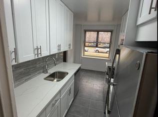 (Undisclosed Address), Fresh Meadows, NY 11365