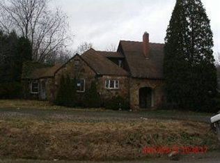 7101 Country Club Rd, Butler, PA 16001