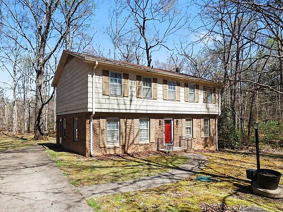 2nd image of 1224 Bramble Dr