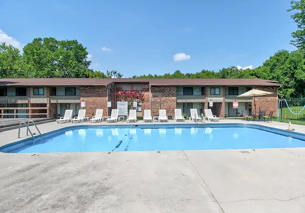 Sunset Rill Apartments — Photo 4