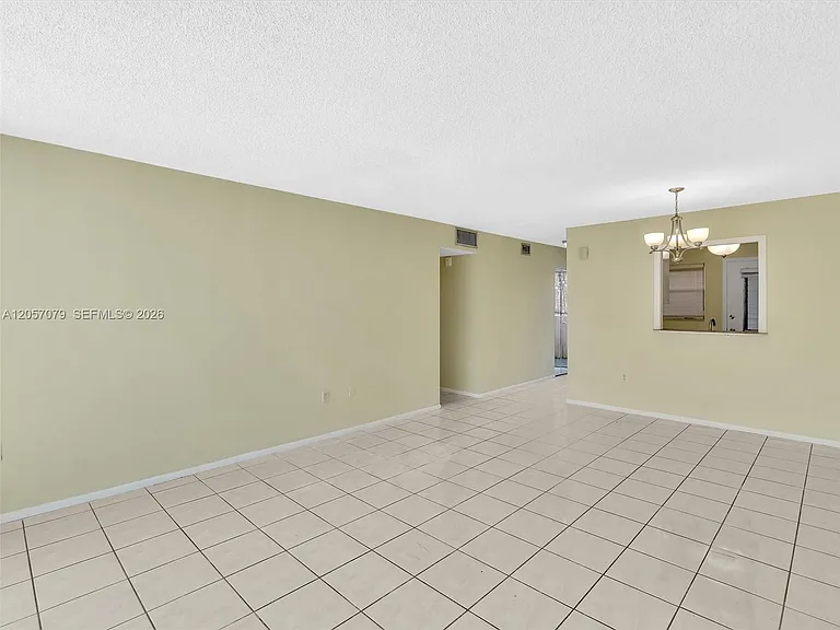 3600 NE 170th St #211 — Photo 9