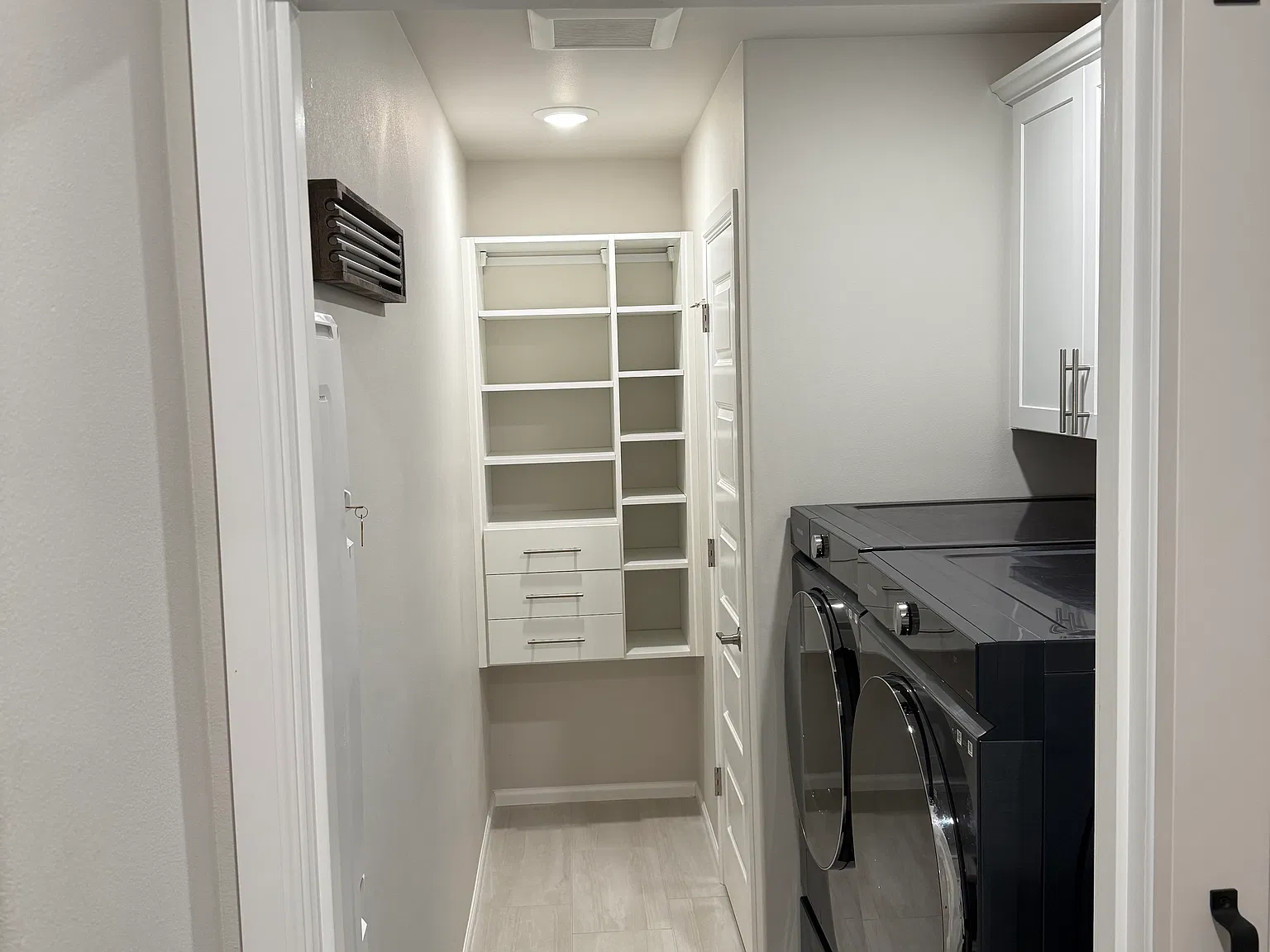 5 bed, 3.5 bath, 3343 sqft, $4,400 — Photo 4