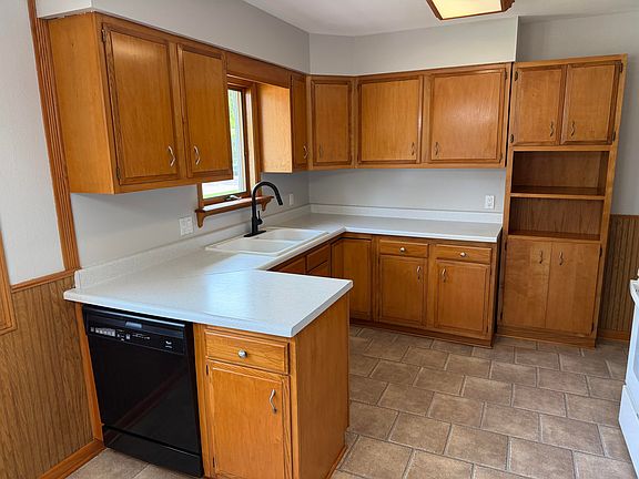 5th image of 475 15th St SE