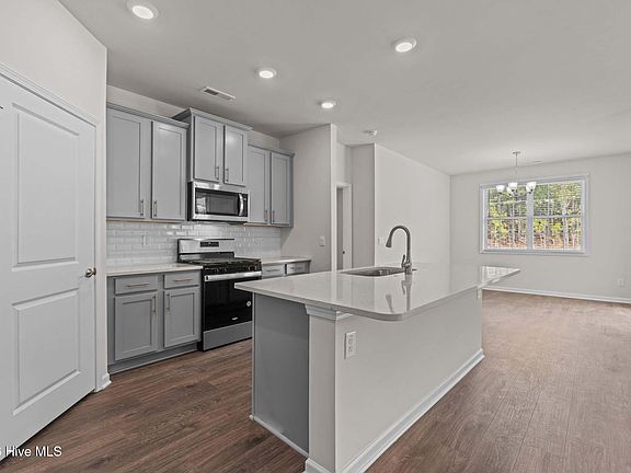 3rd image of 7021 Bayberry Park Drive