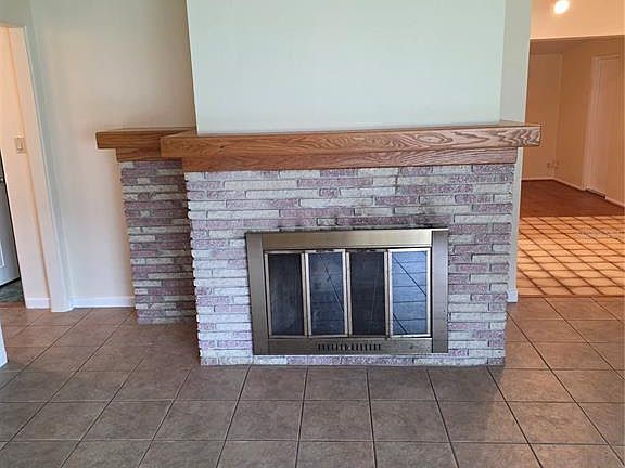 3rd image of 3111 Formosa Ave
