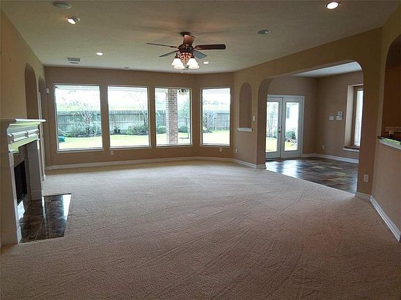 3rd image of 8406 Cruit Isle