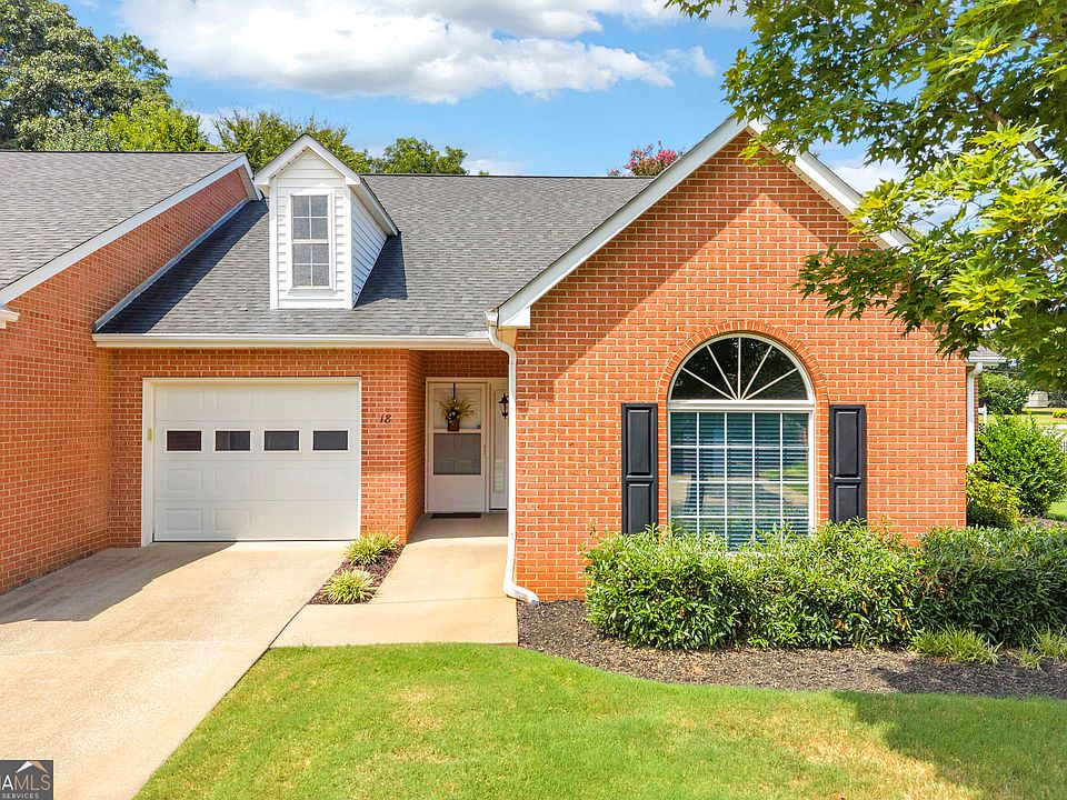 1st image of 18 Somerset Ct