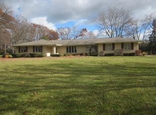 223 Oak Ln, Winthrop Harbor, IL