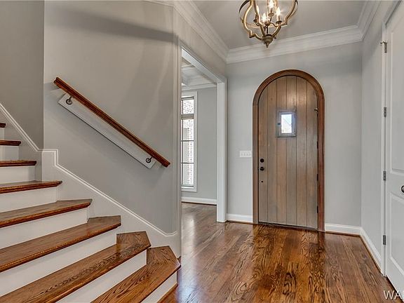 3rd image of 5861 Candler Ave