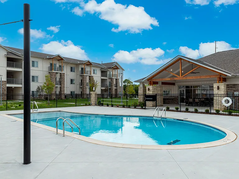 Liberty Gardens Apartments — Photo 9