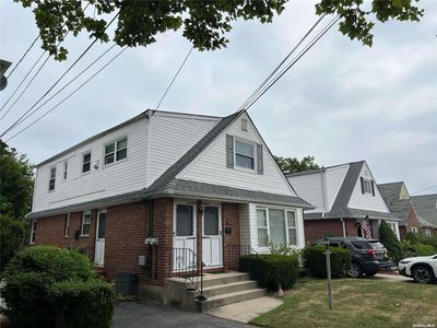72 Sheridan Avenue, Williston Park, NY, 11596