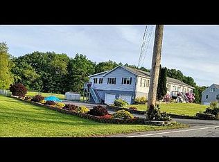 402 Pidgeon Hill Rd, Branchville, NJ 07826