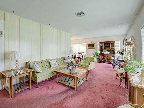 5th image of 3460 NW 6 Street