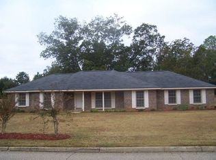 804 Canterbury Dr, Dothan, AL 36305