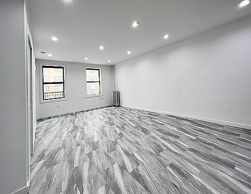 1st image of 82 Livingston St #1