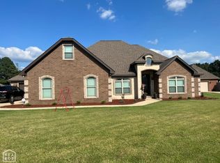 428 Sicily Cir, Trumann, AR 72472