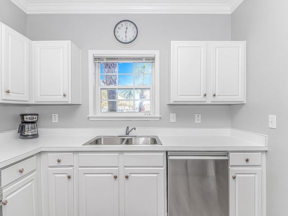 5th image of 6203 Catalina Dr. #1613