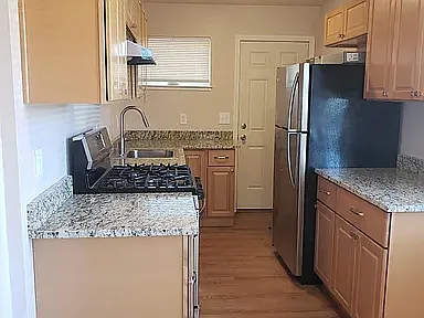 1123 Tabor Ave #4 — Photo 2