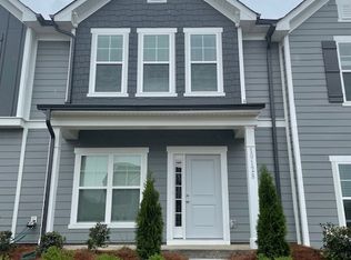 10128 Guardian Dr, Charlotte, NC 28273