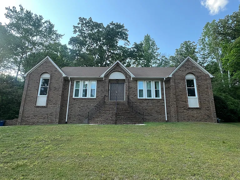 1318 Atkins Trimm Cir — Photo 1