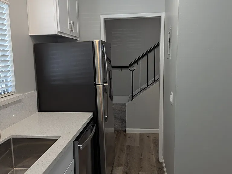 114 Tennyson Ave — Photo 4
