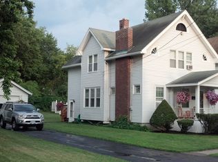 2618 Lavin Ct, Troy, NY 12180