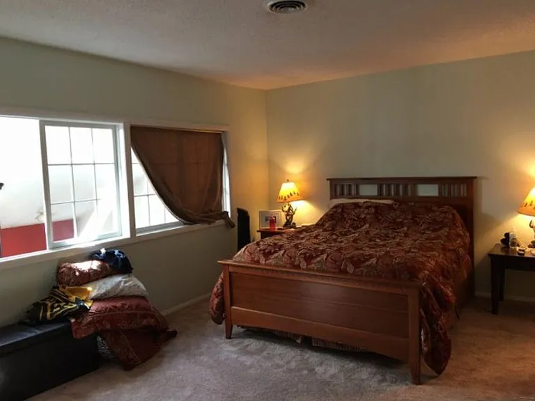 824 W Aaron Dr — Photo 11