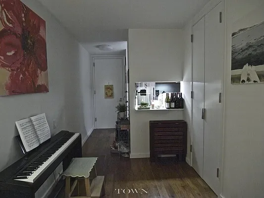 Rented by Town Residential | media 33