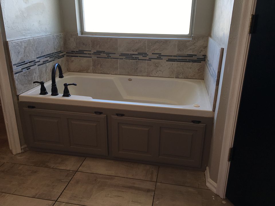 Jetta Tub
