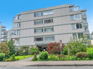 1750 Esquimalt Ave #306, West Vancouver, BC V7V 1R8