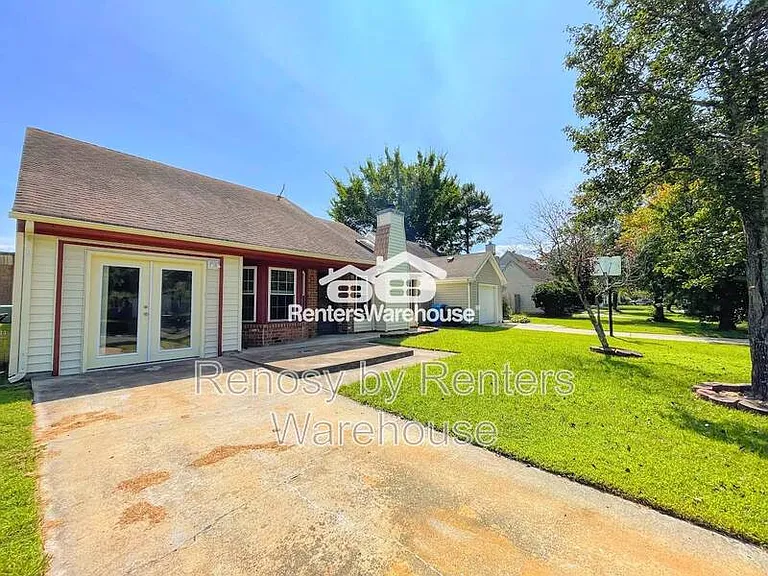 2549 Hunters Run Trl — Photo 2