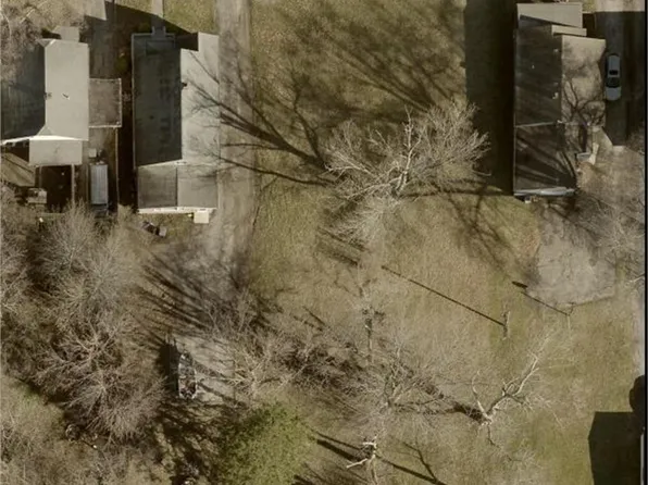 1527 W Wayne St, Lima, OH 45805