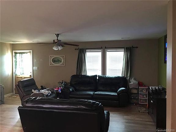 5th image of 735 Duckworth Ln