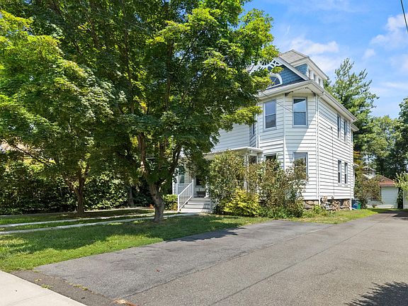 3rd image of 188 Orange Ave #B