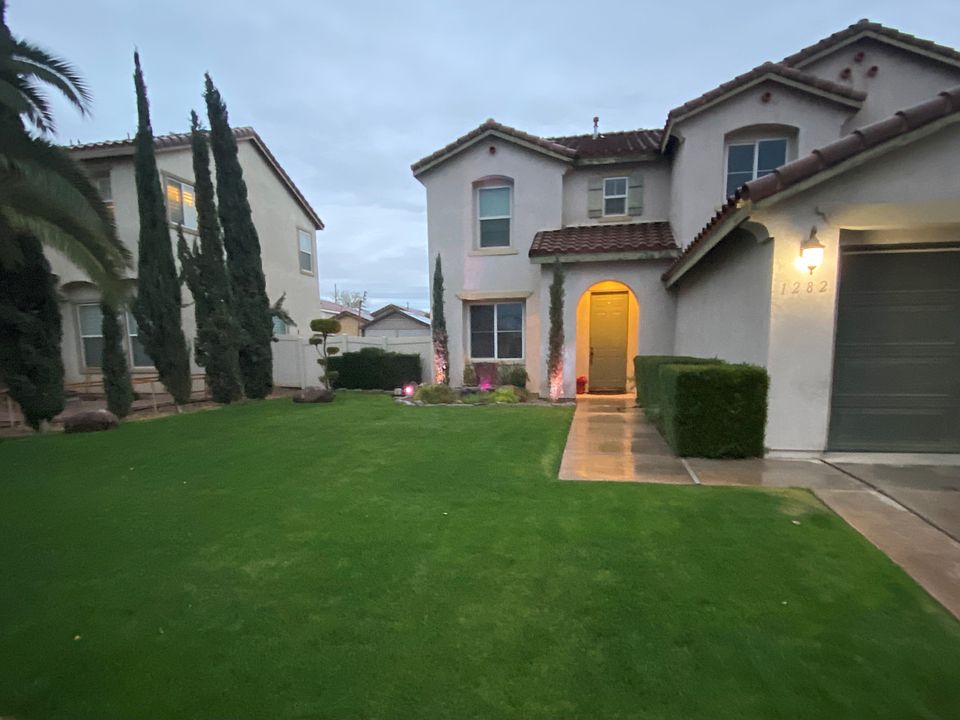 1st image of 1282 Riverview Ave