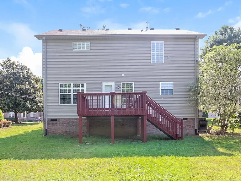 6988 Calderwood Dr — Photo 17