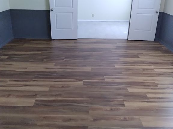 5th image of 100 S Meadow Pl
