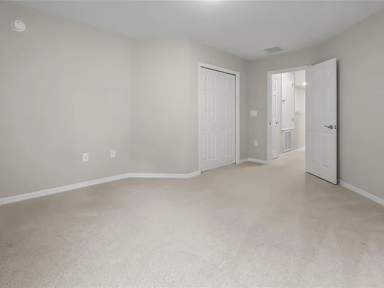 2726 Idyll Lakes Cir — Photo 19