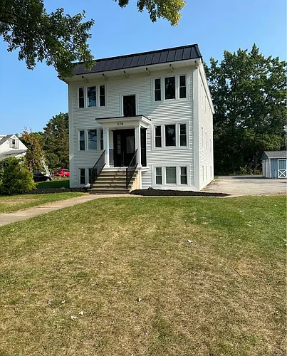 320 Meriline Ave #301/302 Photo 1