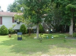 703 Shell St, Hampstead, NC 28443