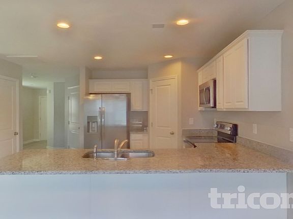 4th image of 691 Millsgate Cir